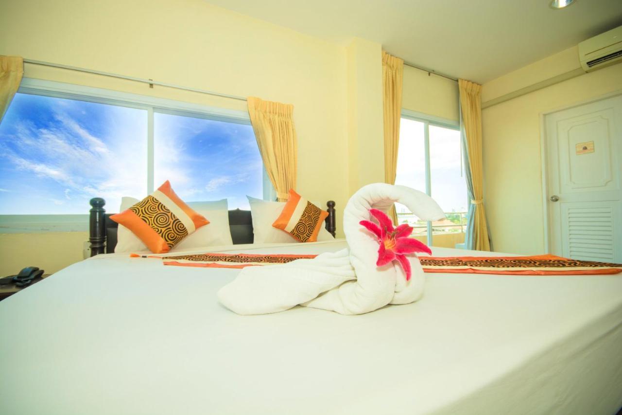 Submukda Phoomplace Hotel Мукдахан Экстерьер фото